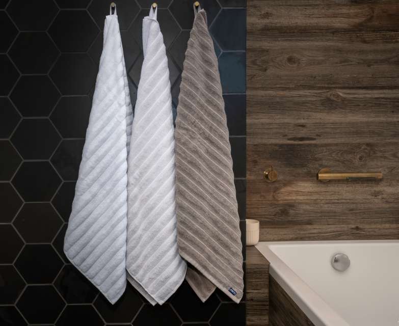 OLIMA OLP600 OLIMA PREMIUM RUČNIK