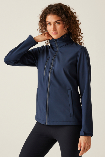 REGATTA RETRA613 ŽENSKA ABLAZE TROSLOJNA SOFTSHELL JAKNA ZA TISAK